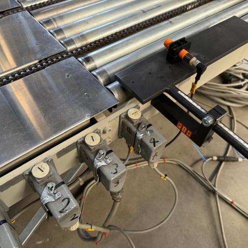 JAGENBERG JAPACK 40-3 packaging device for folder gluer